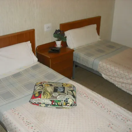 Πανσιόν Cassa 2*